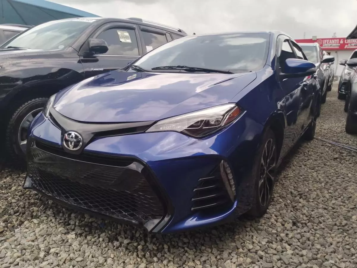 Toyota Corolla   - 2018