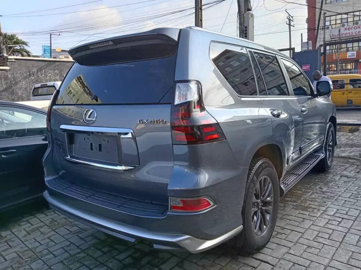 Lexus GX 460   - 2021