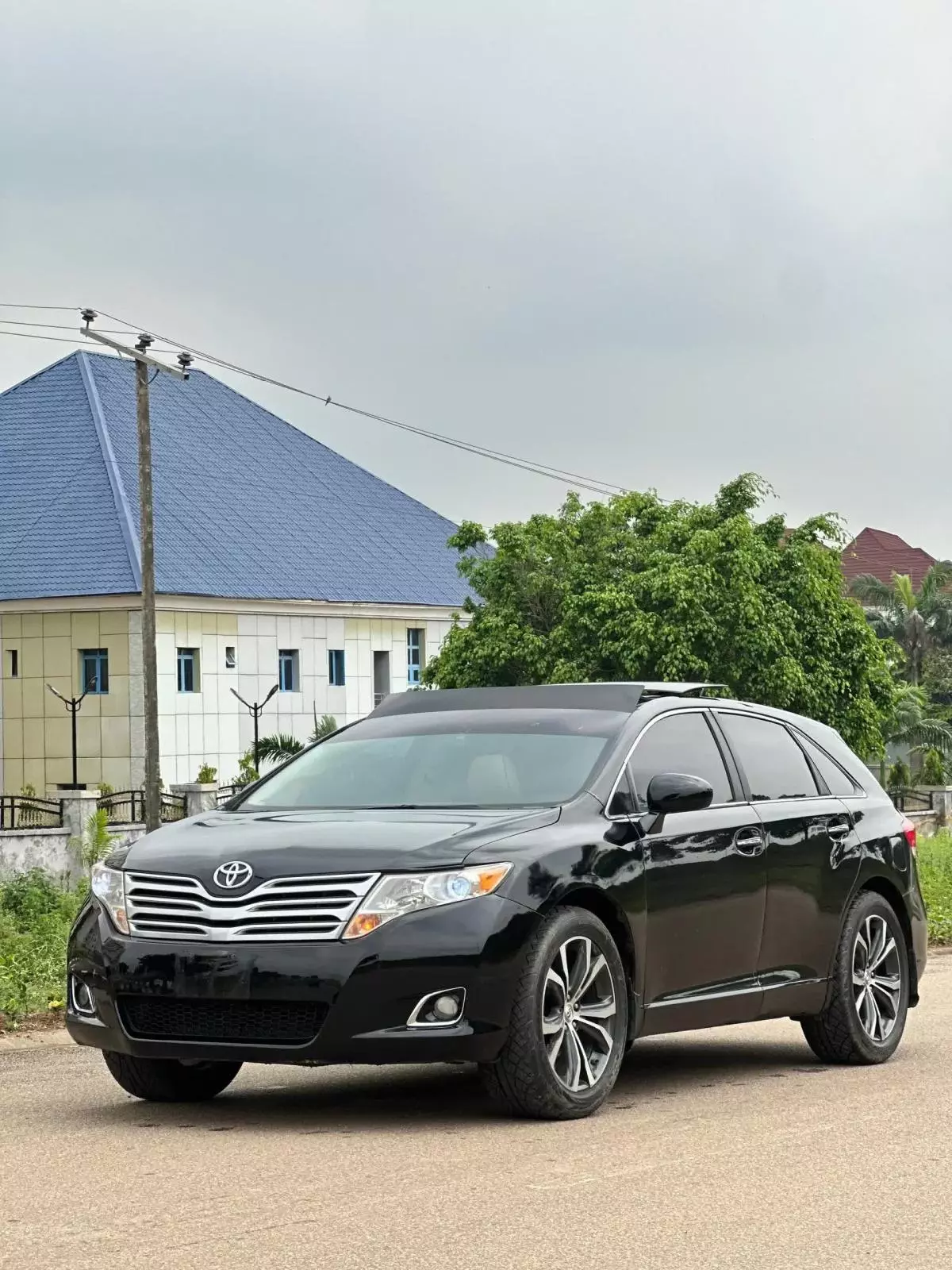 Toyota Venza   - 2012