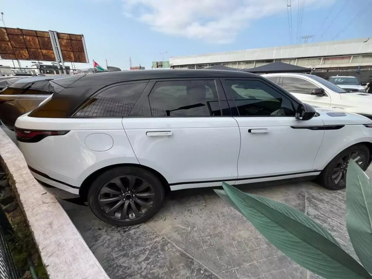 Land Rover Range Rover Velar   - 2018