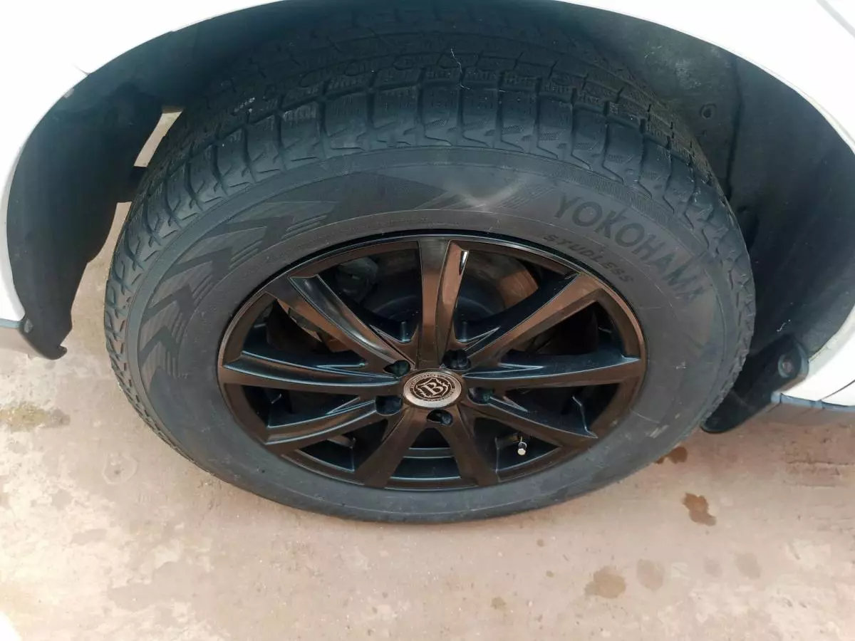 Toyota Harrier - 2014