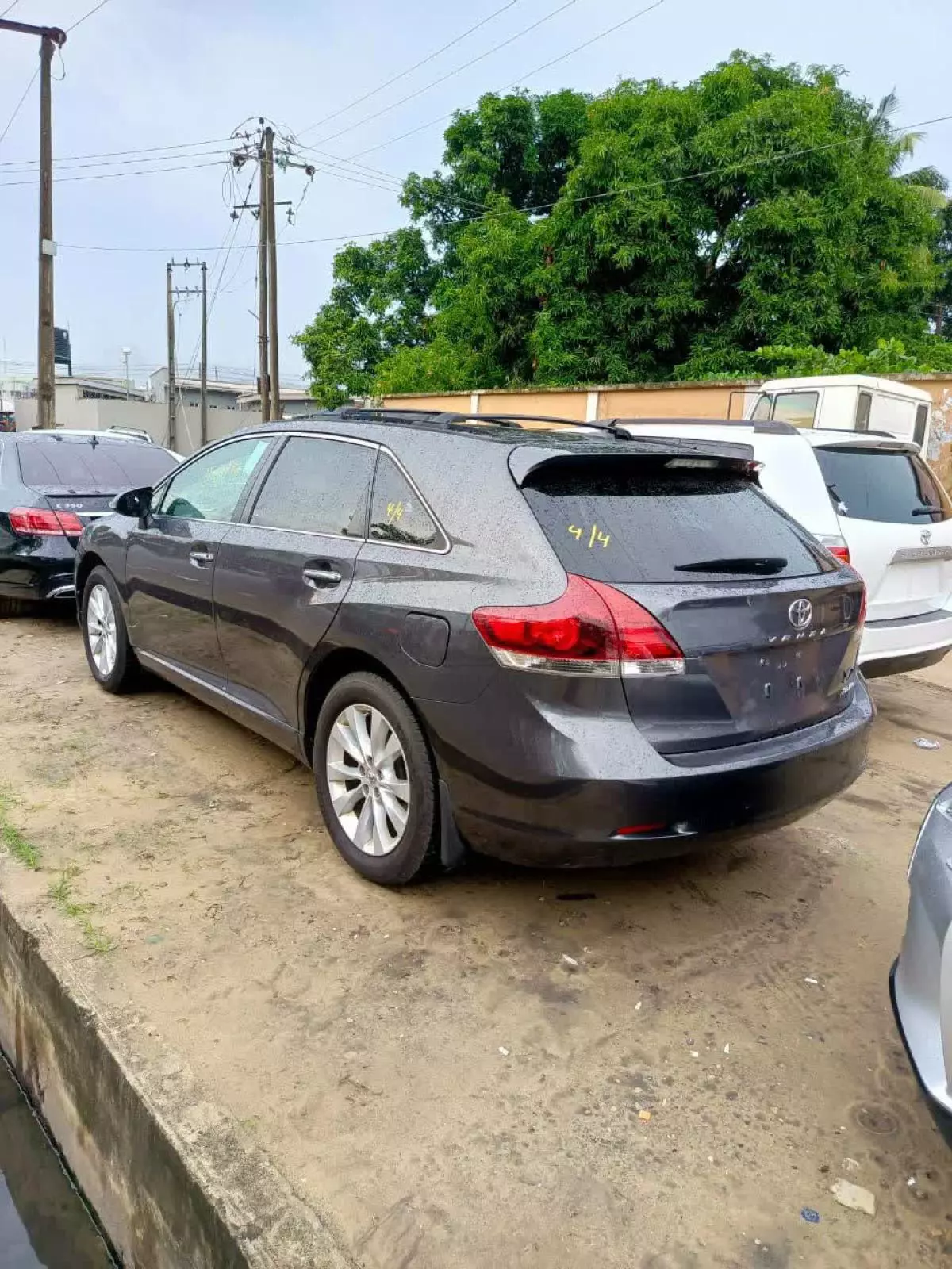 Toyota Venza   - 2013