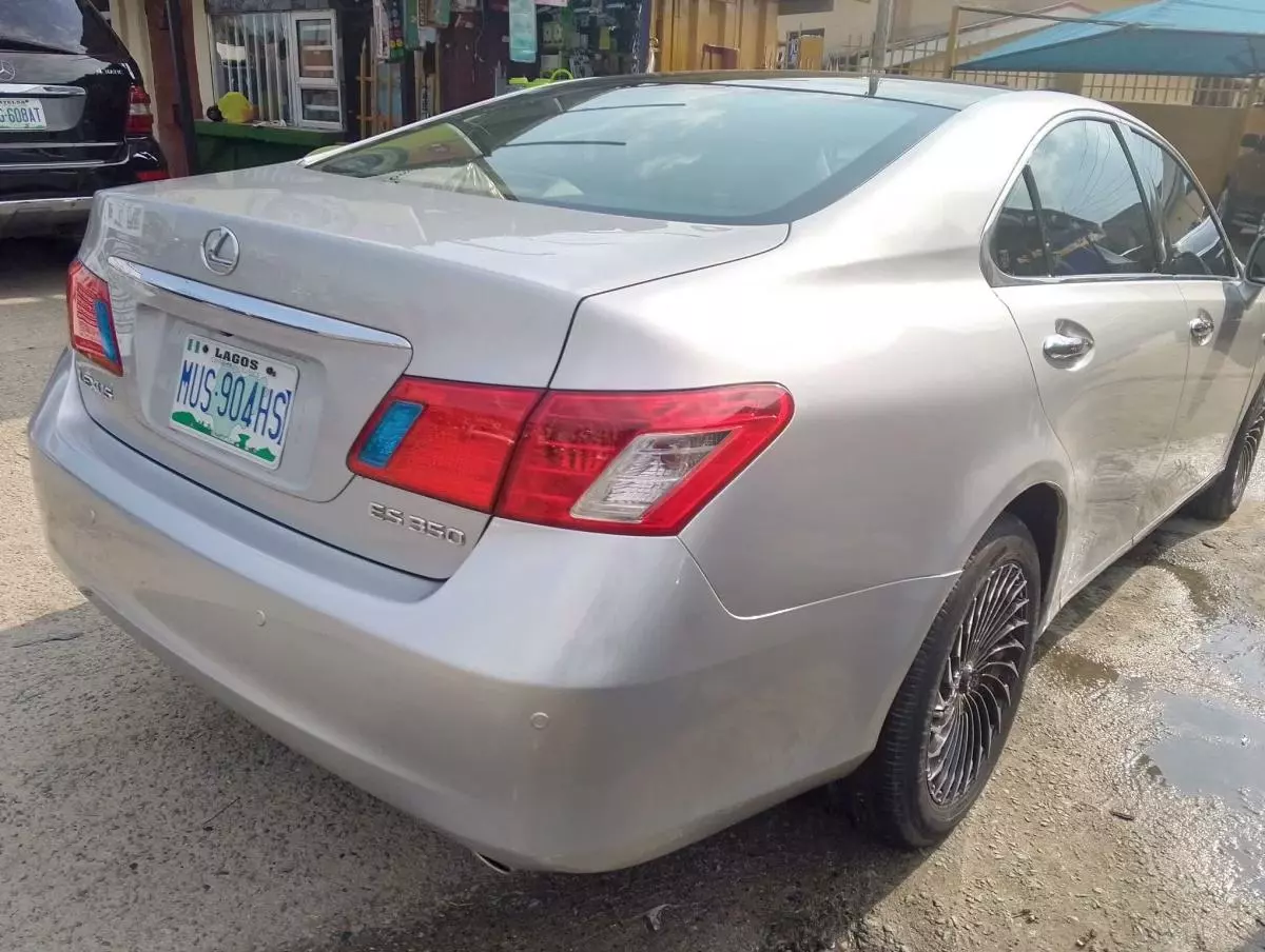 Lexus ES 350   - 2008