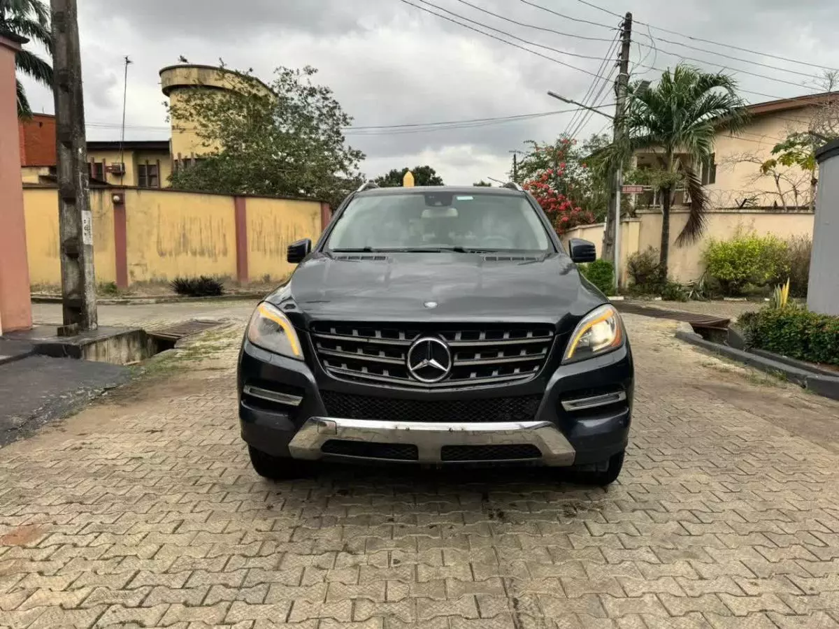 Mercedes-Benz ML 350   - 2013