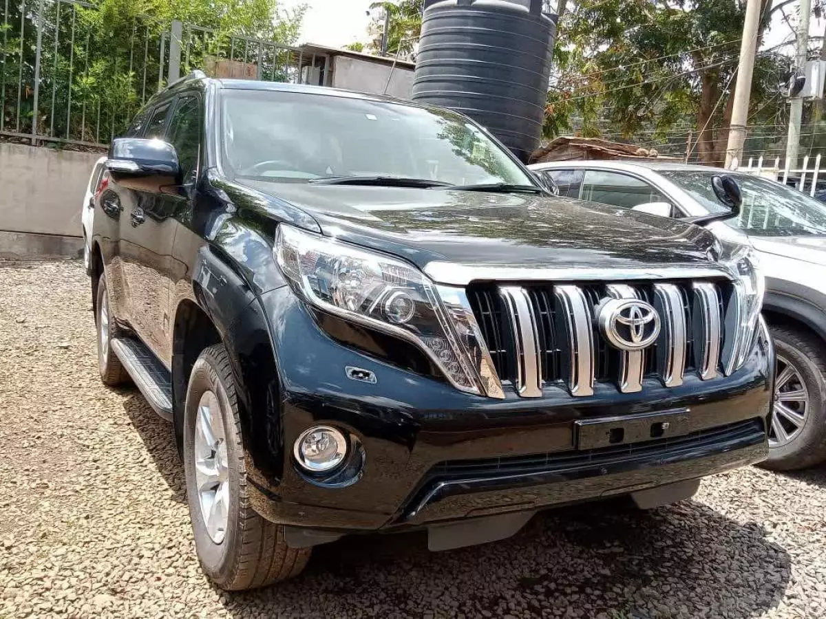 Toyota Landcruiser prado TX   - 2017