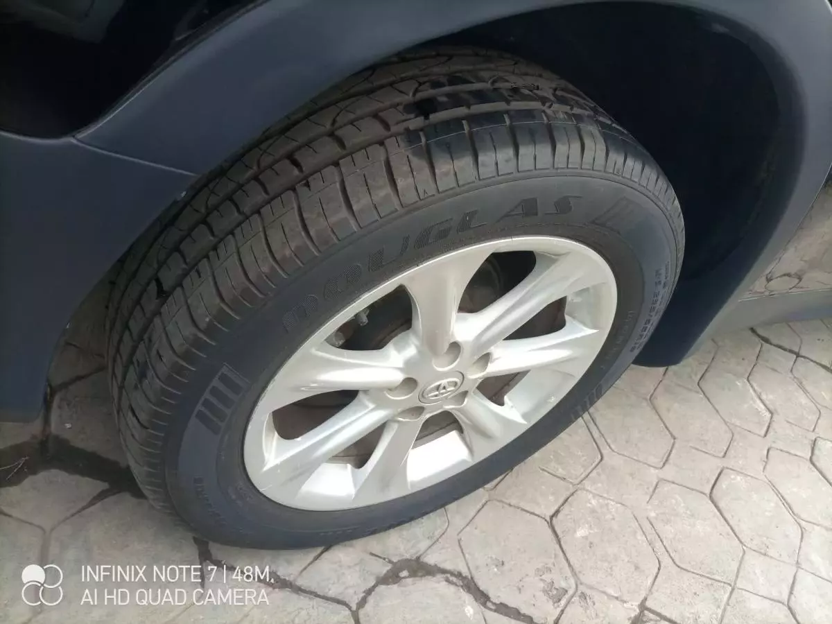Toyota RAV 4 - 2014