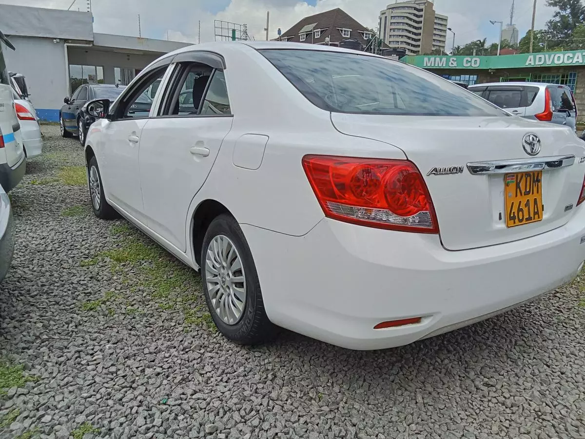 Toyota Allion    - 2016