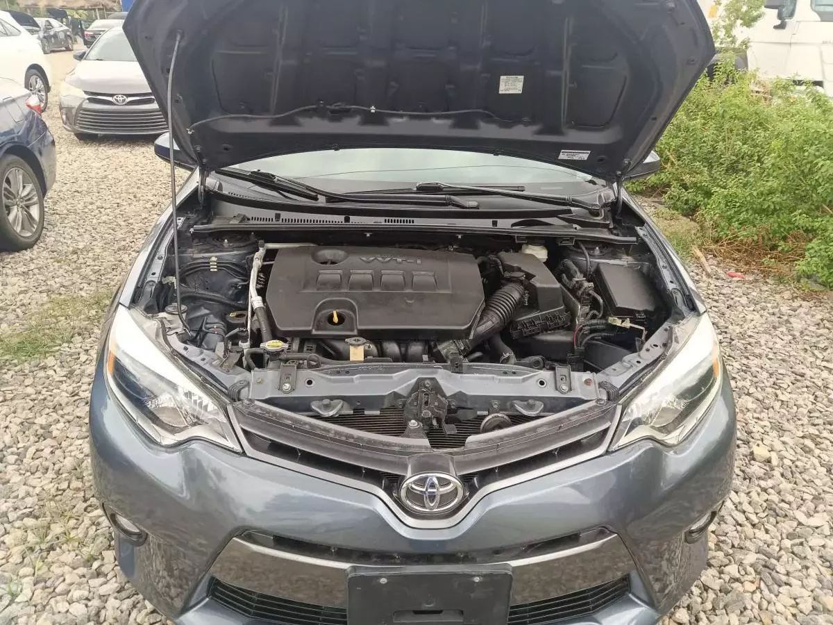 Toyota Corolla   - 2015