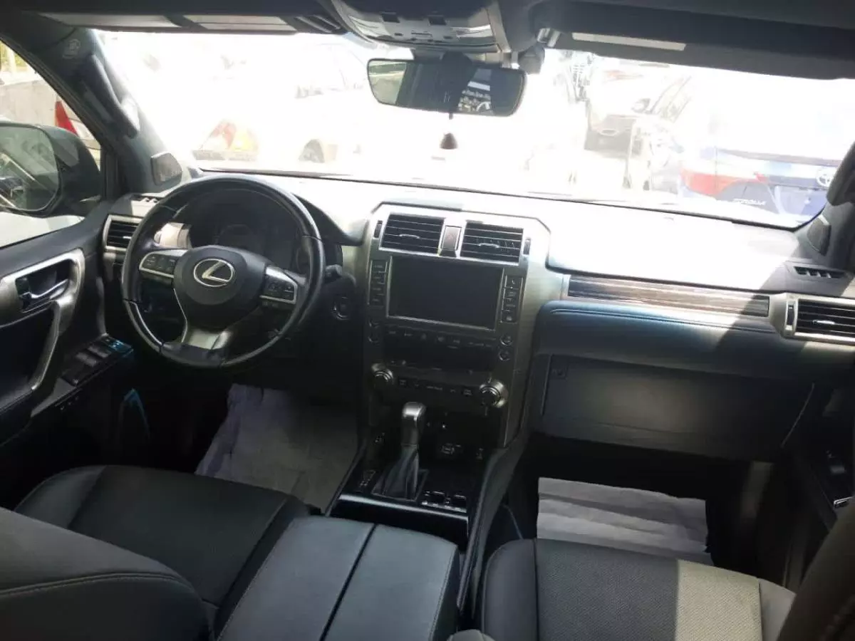 Lexus GX 460 - 2020