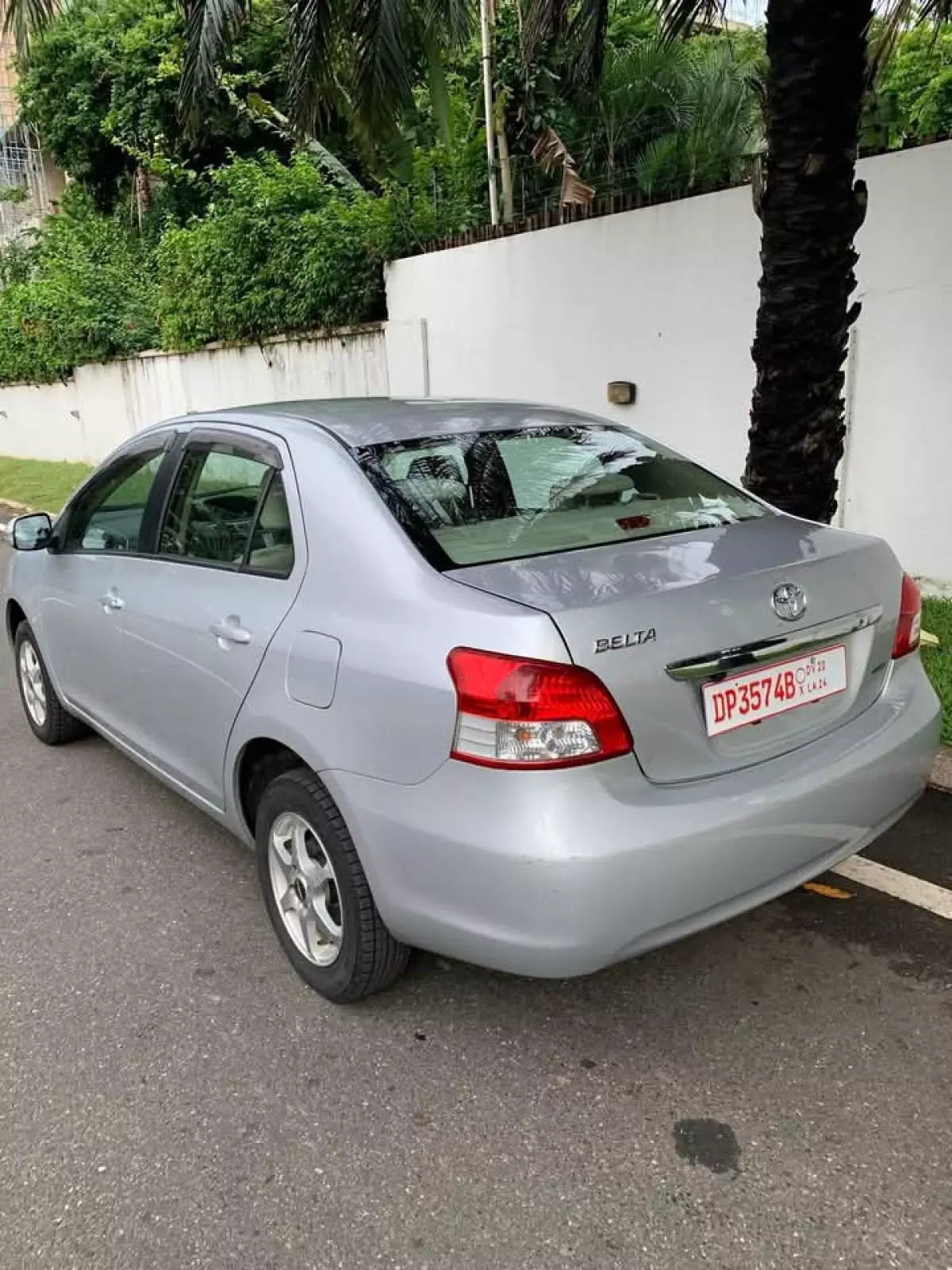 Toyota Belta   - 2010