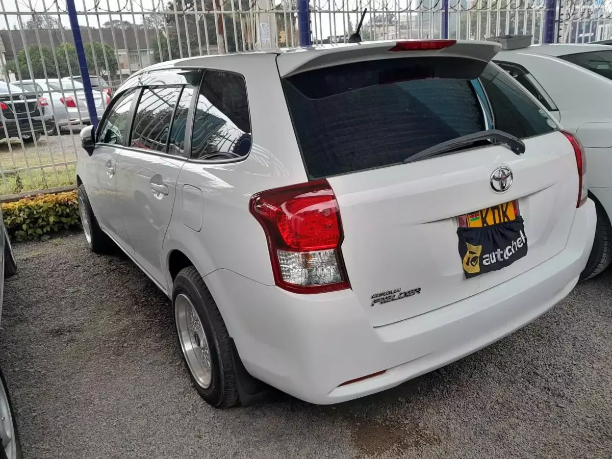 Toyota Fielder  - 2015