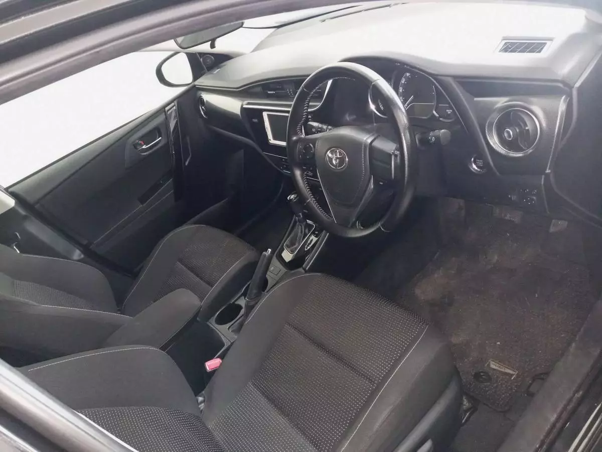Toyota Auris - 2015