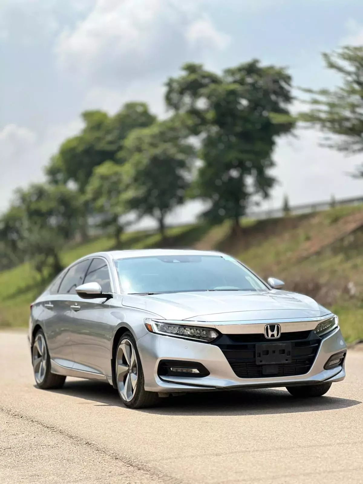 Honda Accord   - 2019