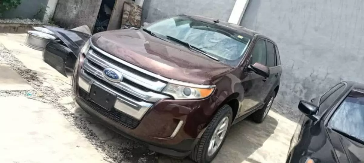 Ford Edge   - 2013