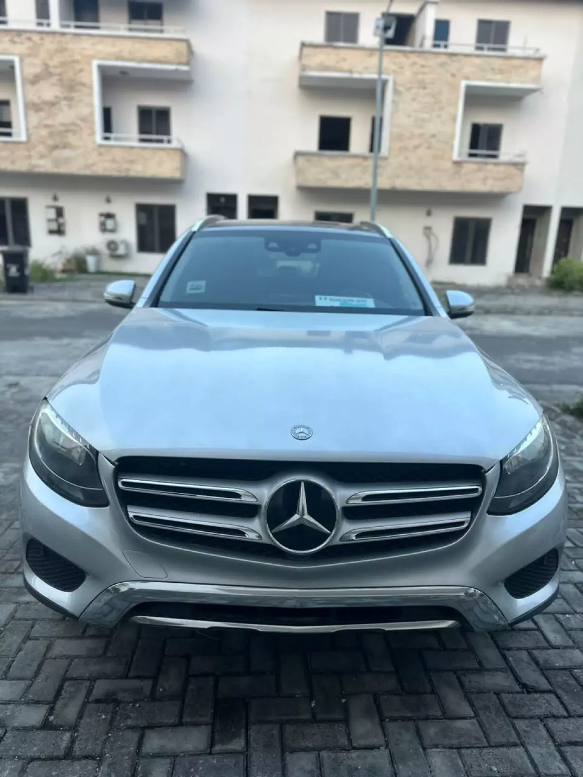 Mercedes-Benz GLC 300   - 2016