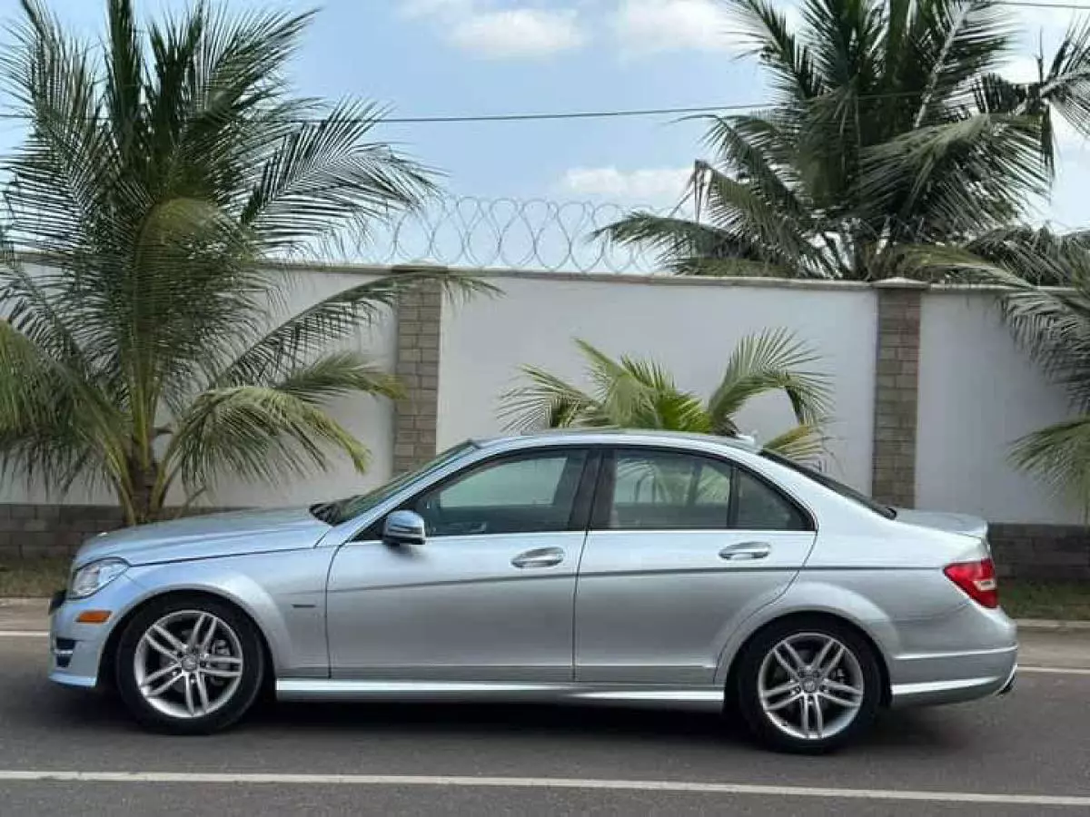 Mercedes-Benz C 250   - 2013