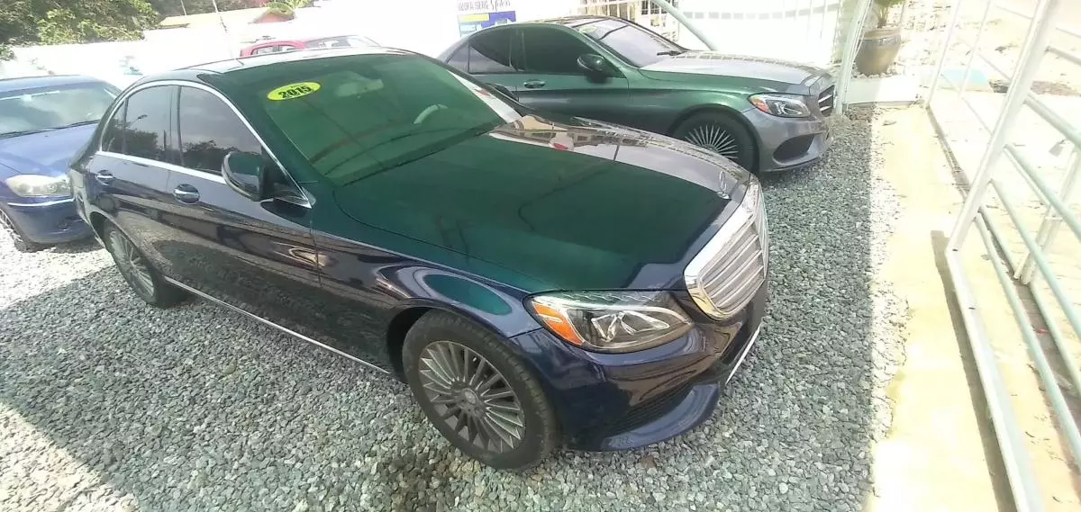 Mercedes-Benz C 300 - 2015