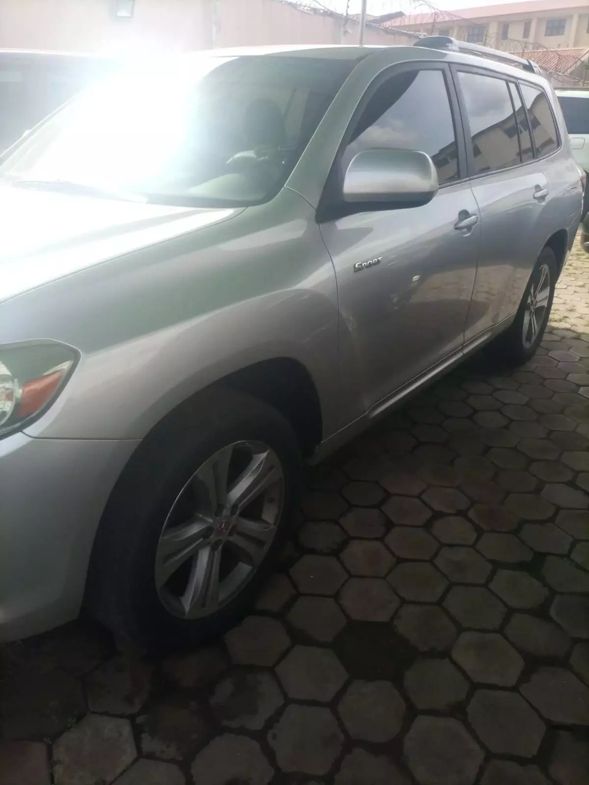 Toyota Highlander   - 2010