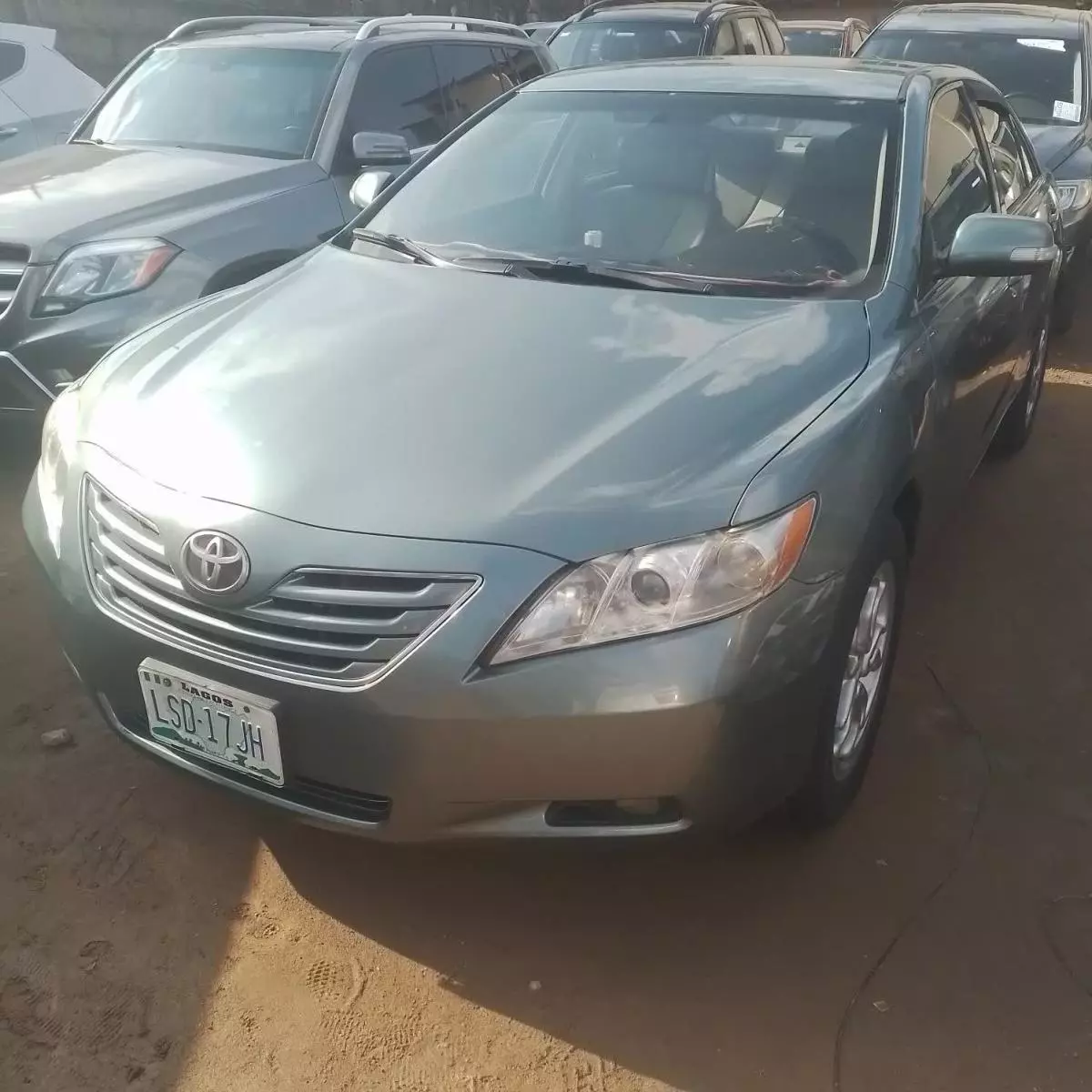 Toyota Camry   - 2007