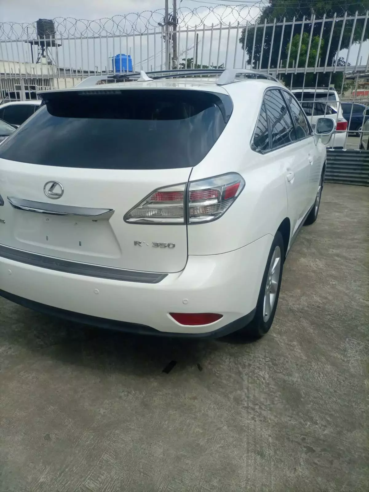 Lexus RX 350   - 2010