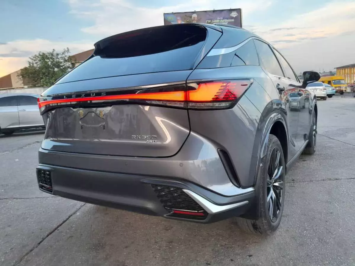 Lexus RX 350   - 2023