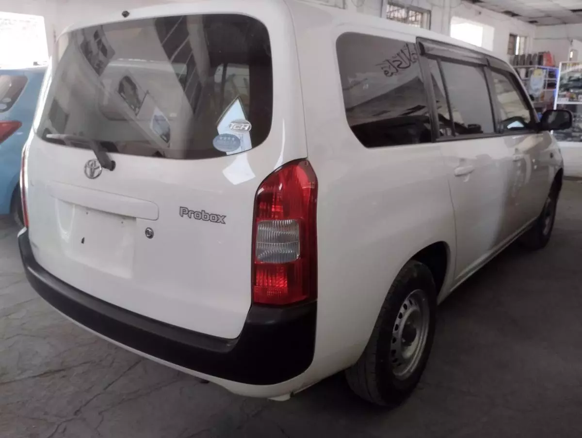 Toyota Probox  - 2015
