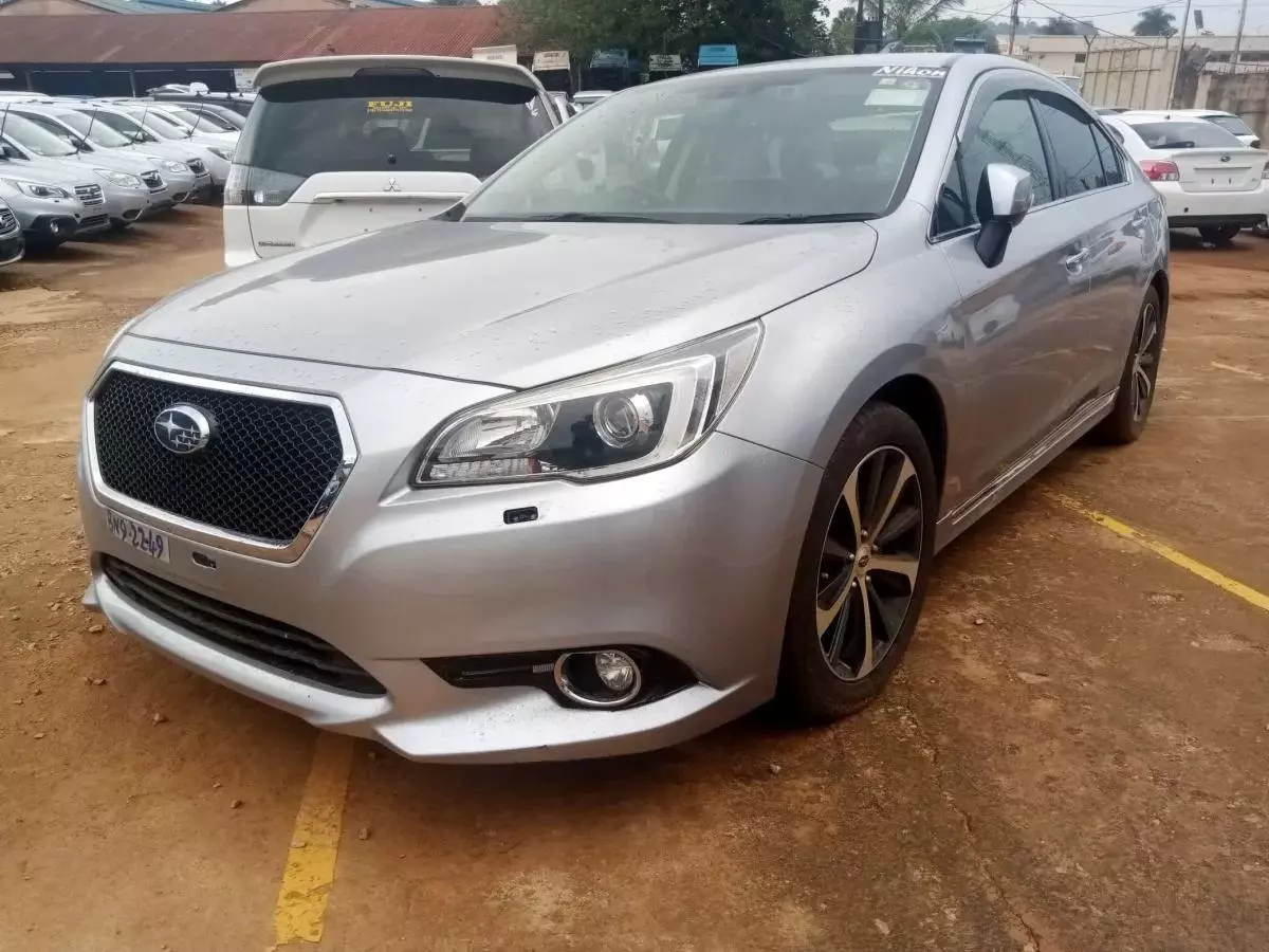 Subaru Legacy B4   - 2015