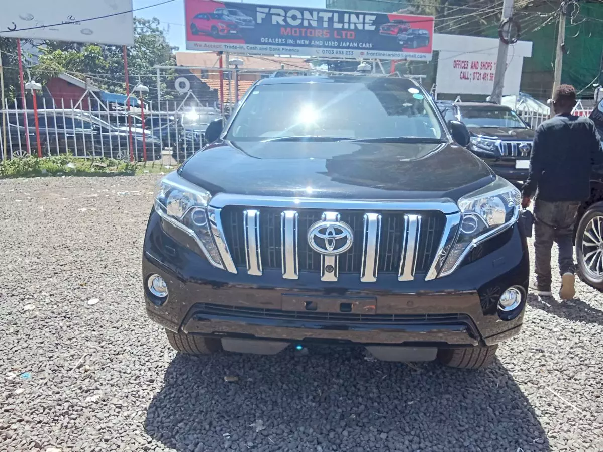 Toyota Landcruiser prado TX   - 2017