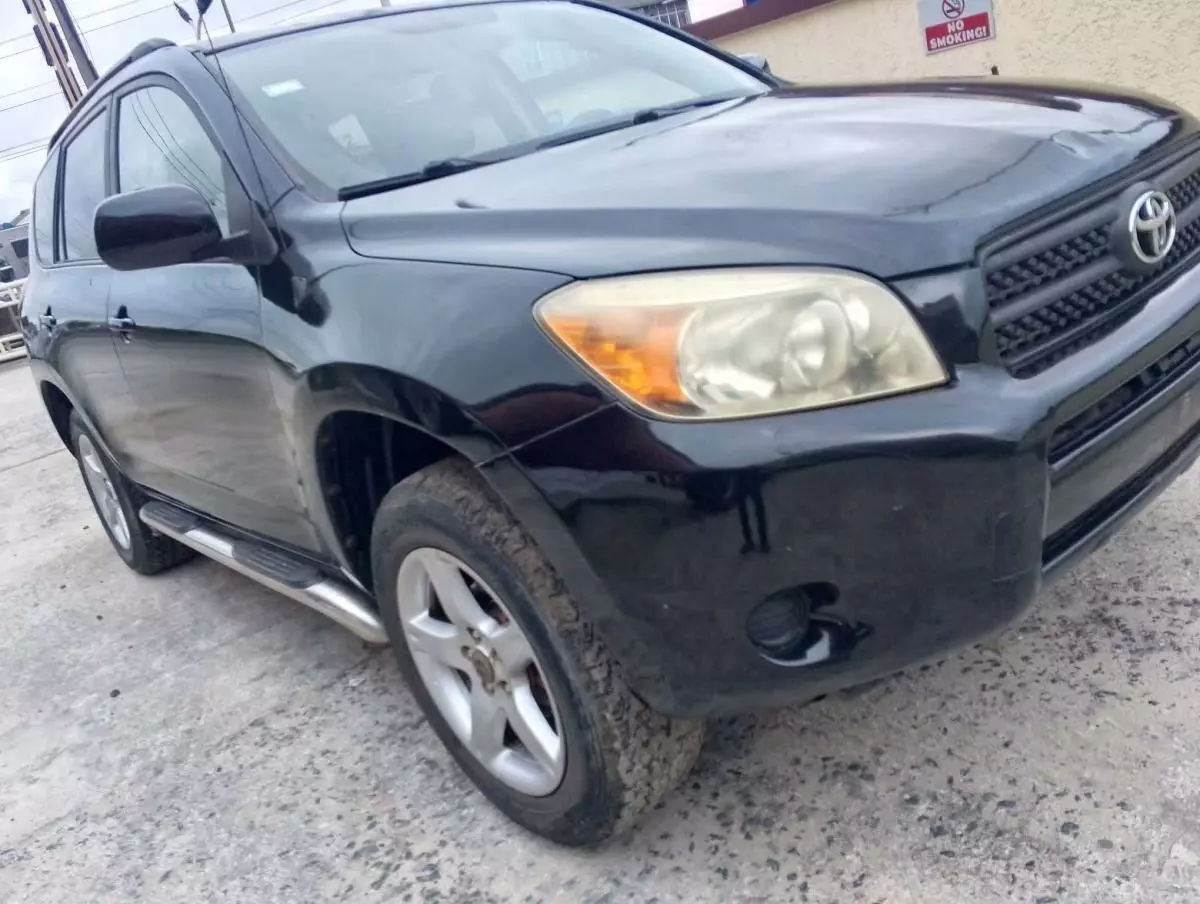 Toyota Rav4   - 2007