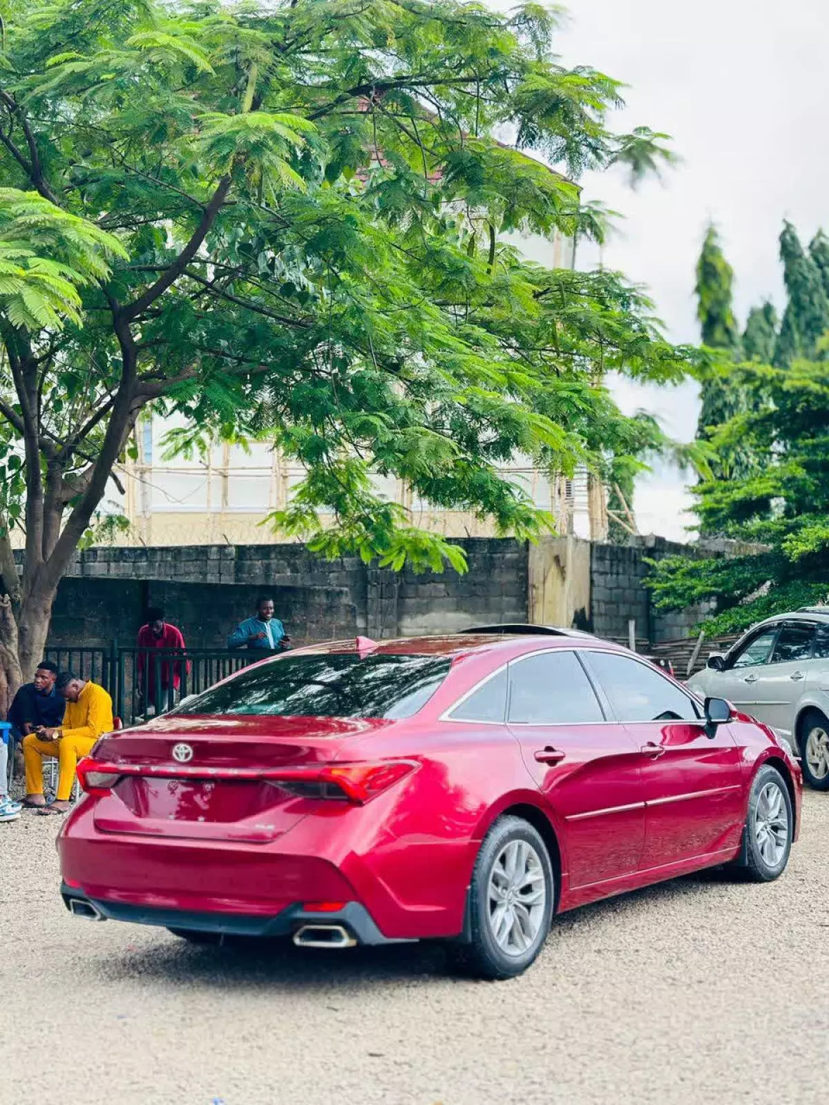 Toyota Avalon   - 2019