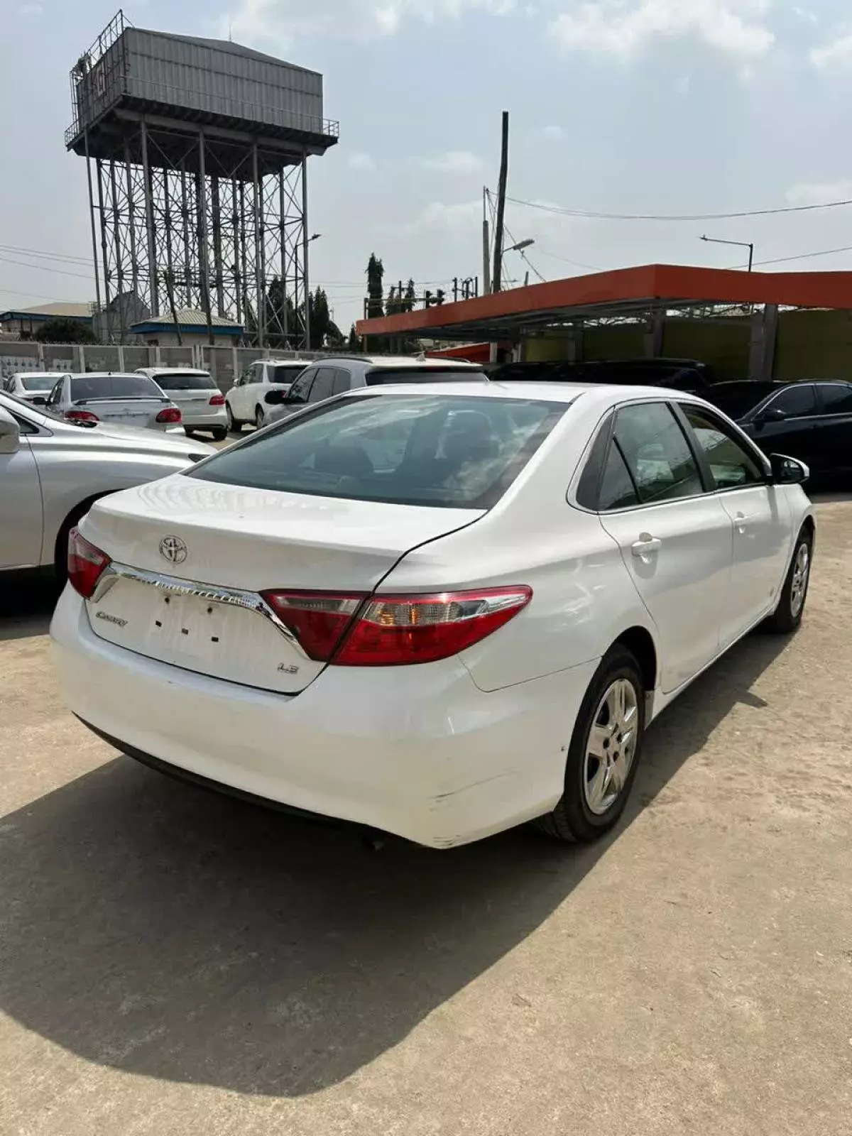 Toyota Camry   - 2015