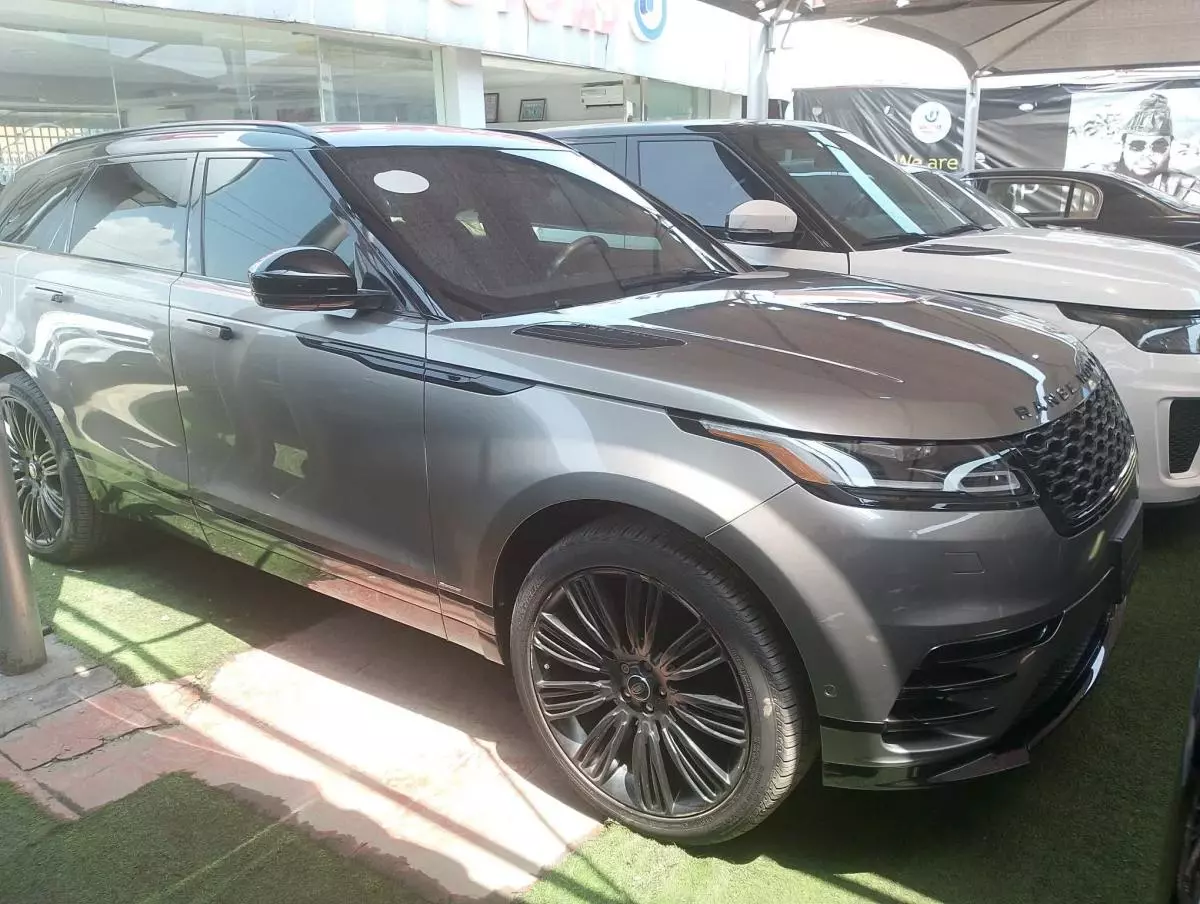 Land Rover Range Rover Velar   - 2018