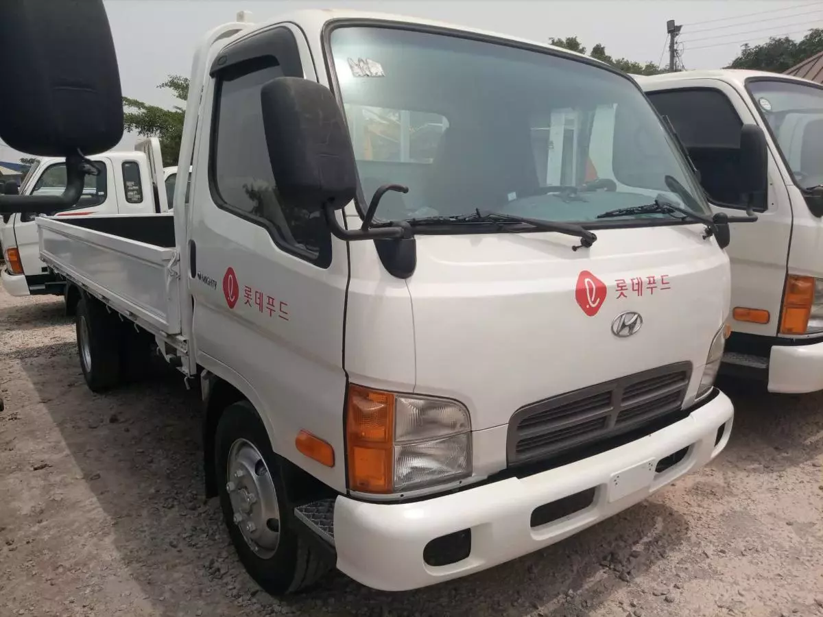 Hyundai Mighty - 2002