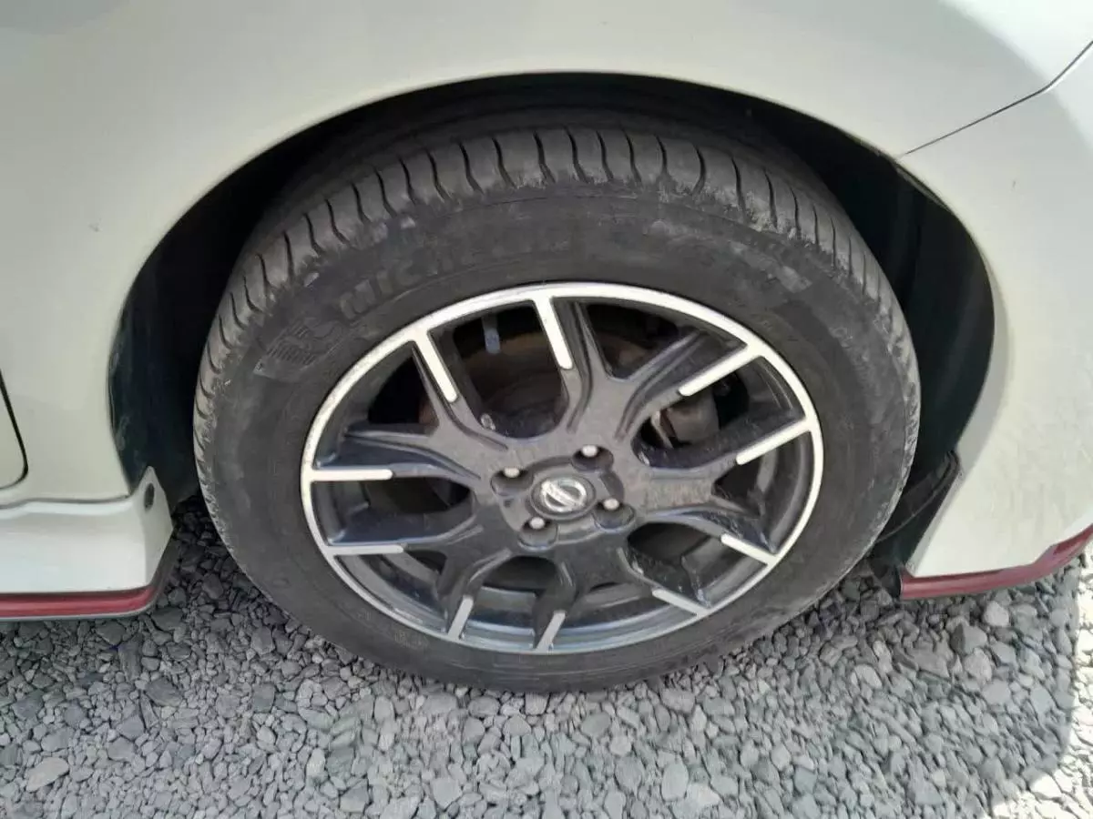 Nissan Note Nismo - 2015