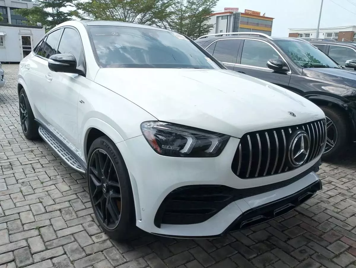 Mercedes-Benz GLE 53 AMG   - 2021