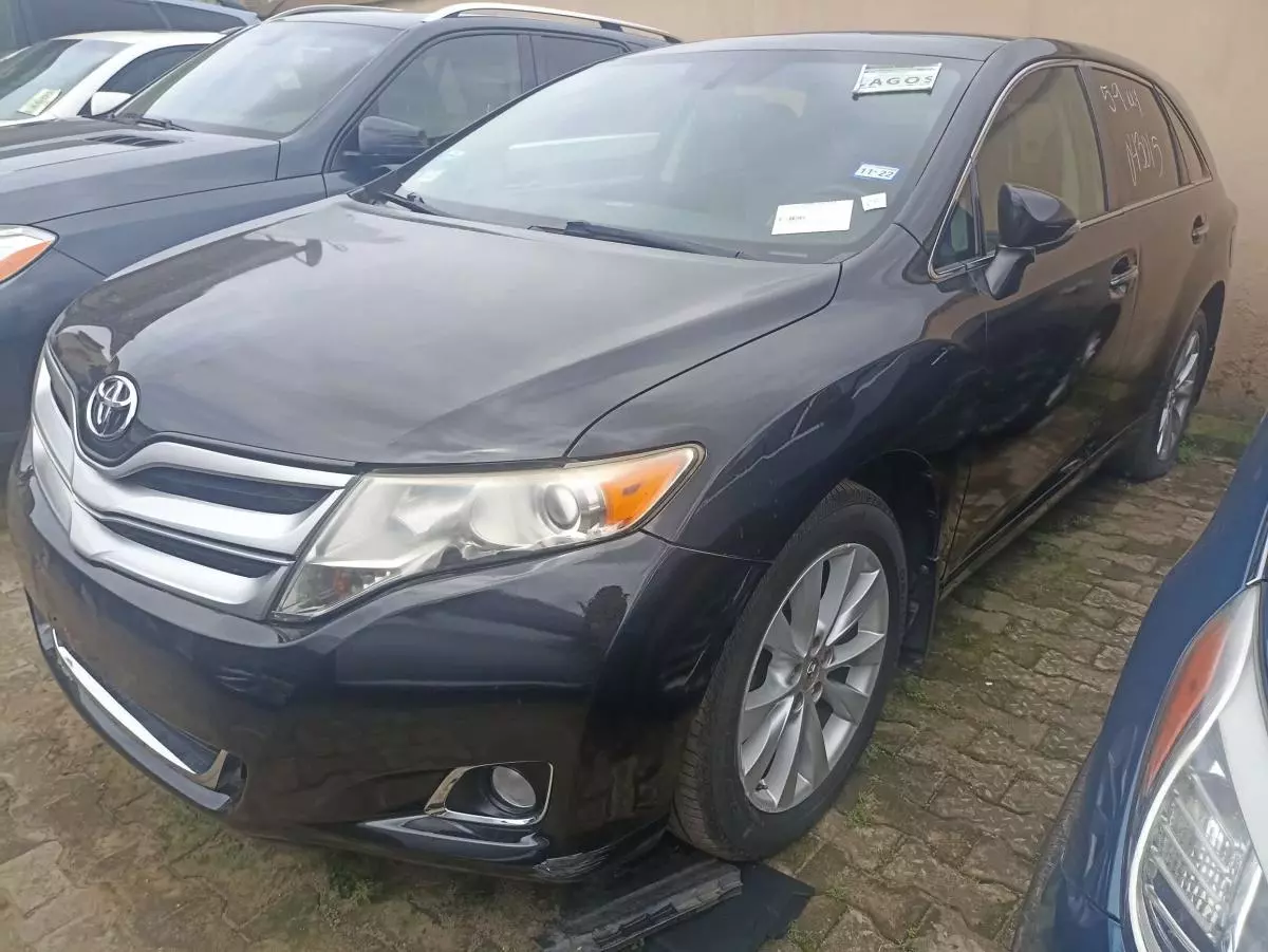 Toyota Venza - 2013