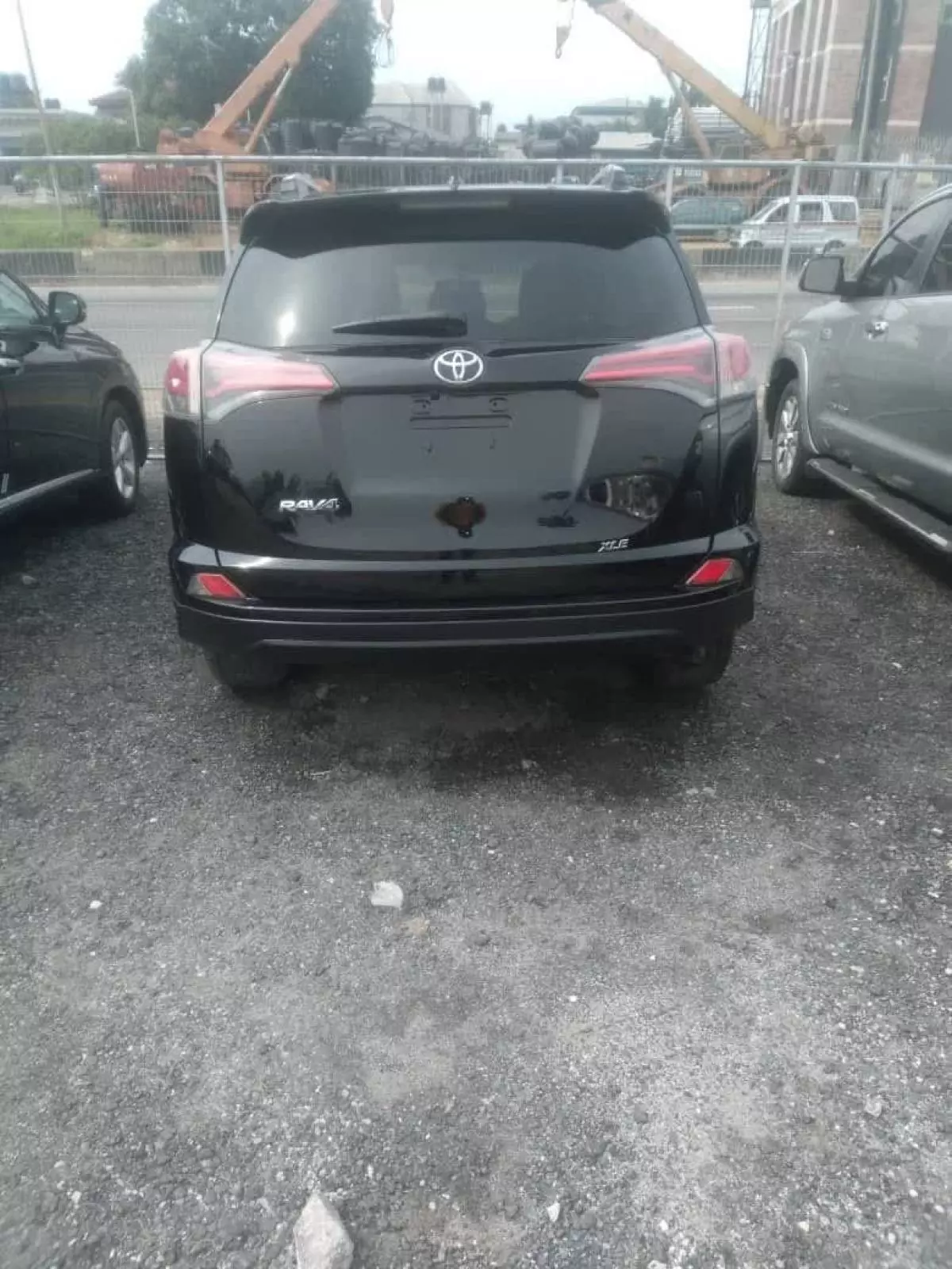 Toyota RAV 4   - 2019