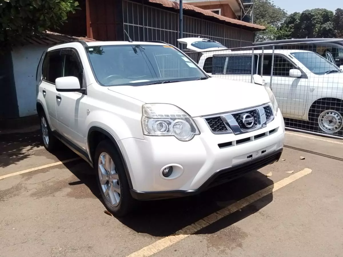 Nissan X-Trail   - 2012