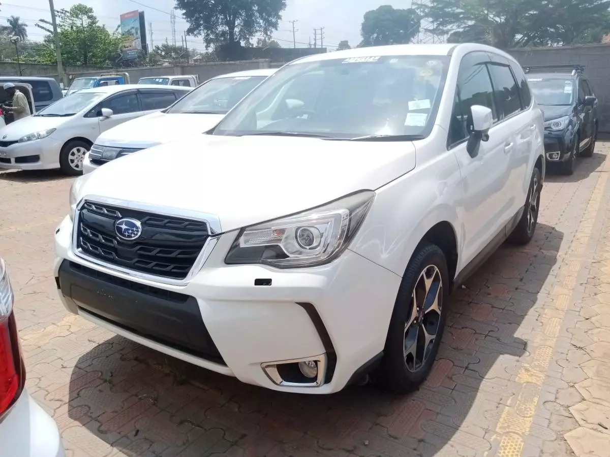 Subaru Forester   - 2015