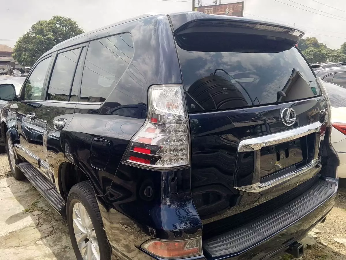 Lexus GX 460   - 2018