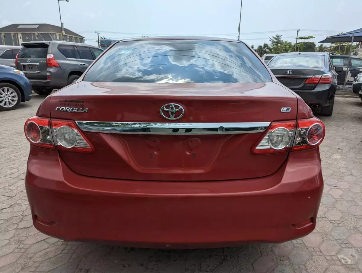 Toyota Corolla - 2012