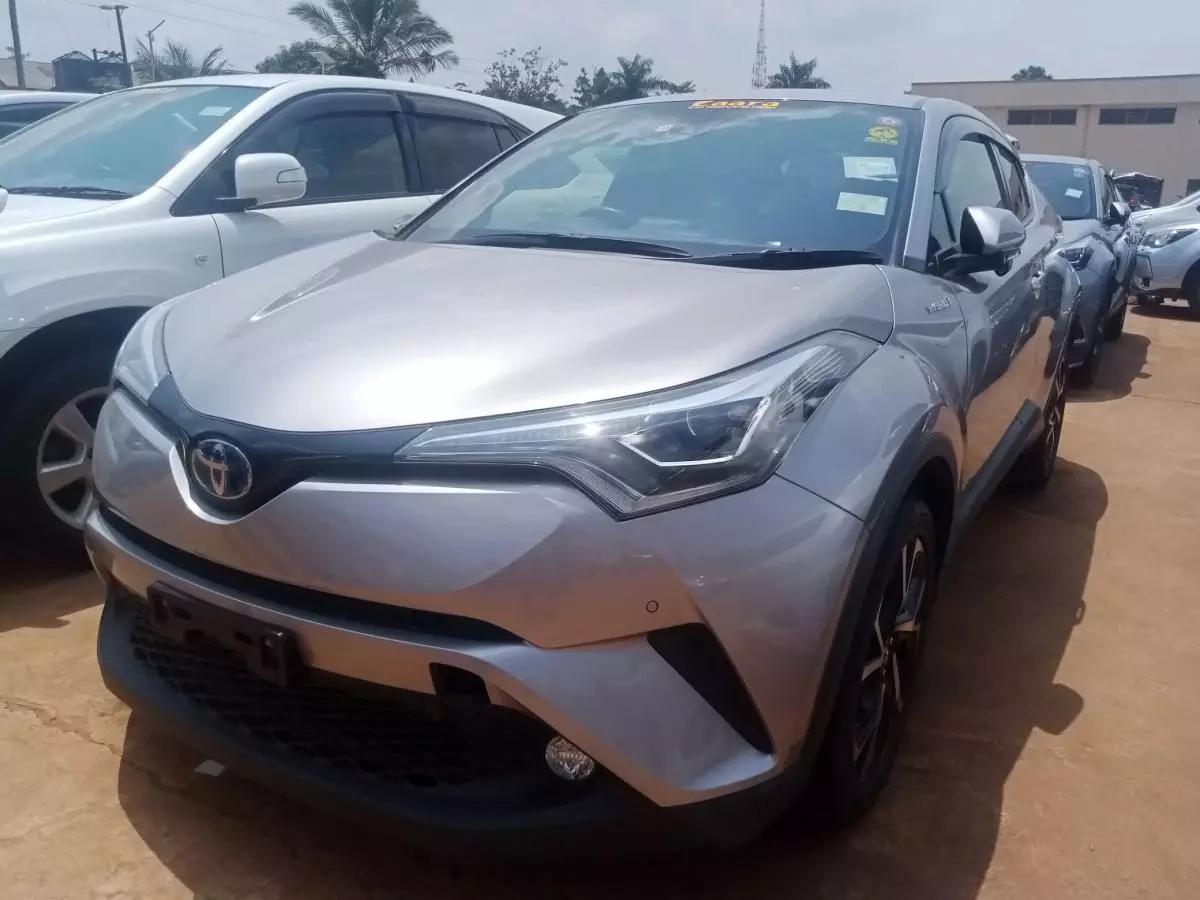 Toyota C-HR   - 2018