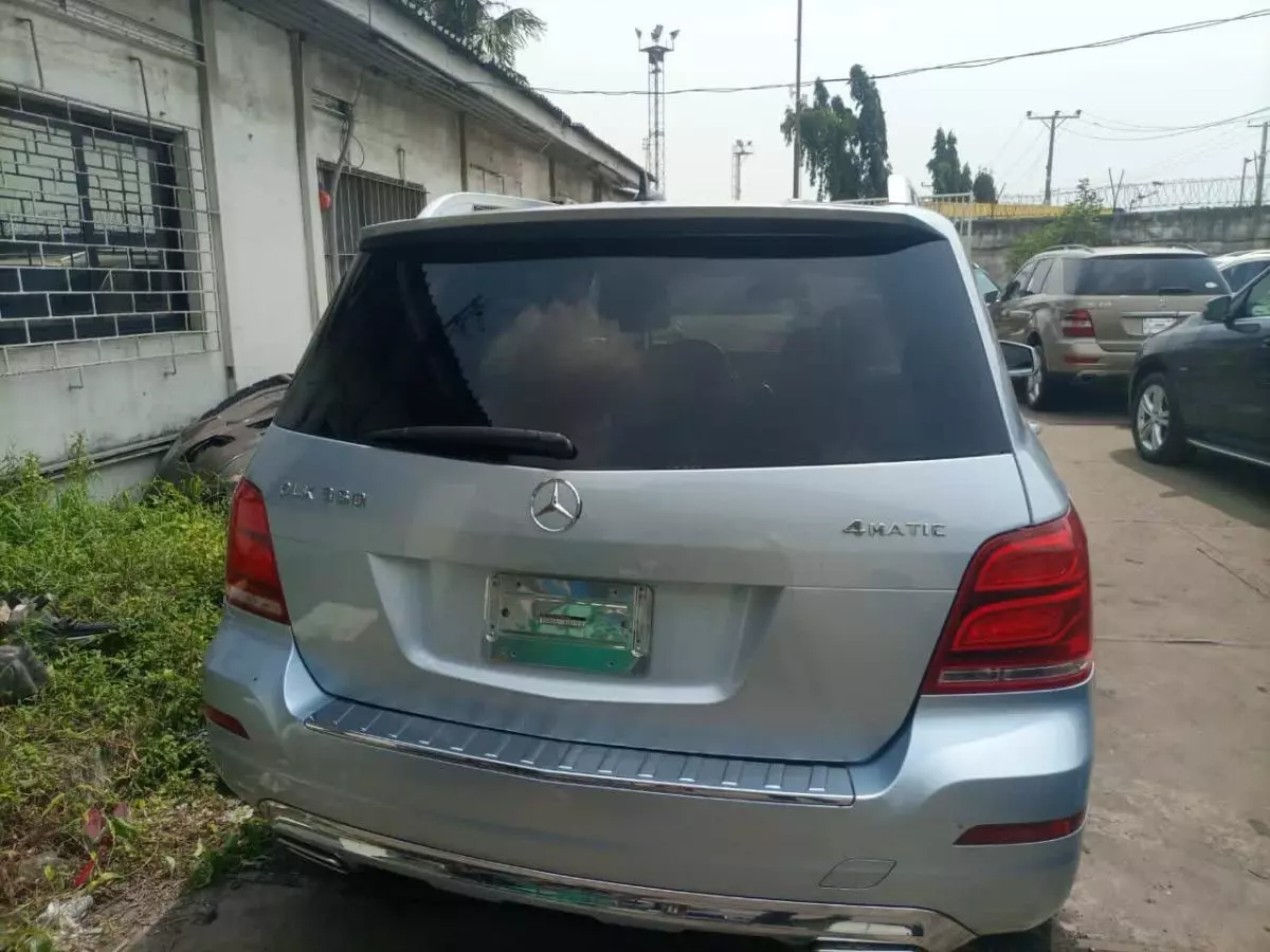 Mercedes-Benz GLK 350 - 2012