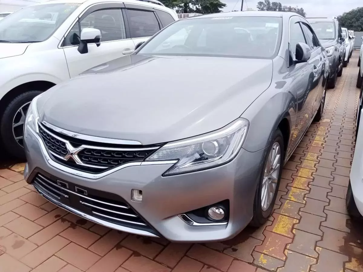 Toyota Mark X   - 2015