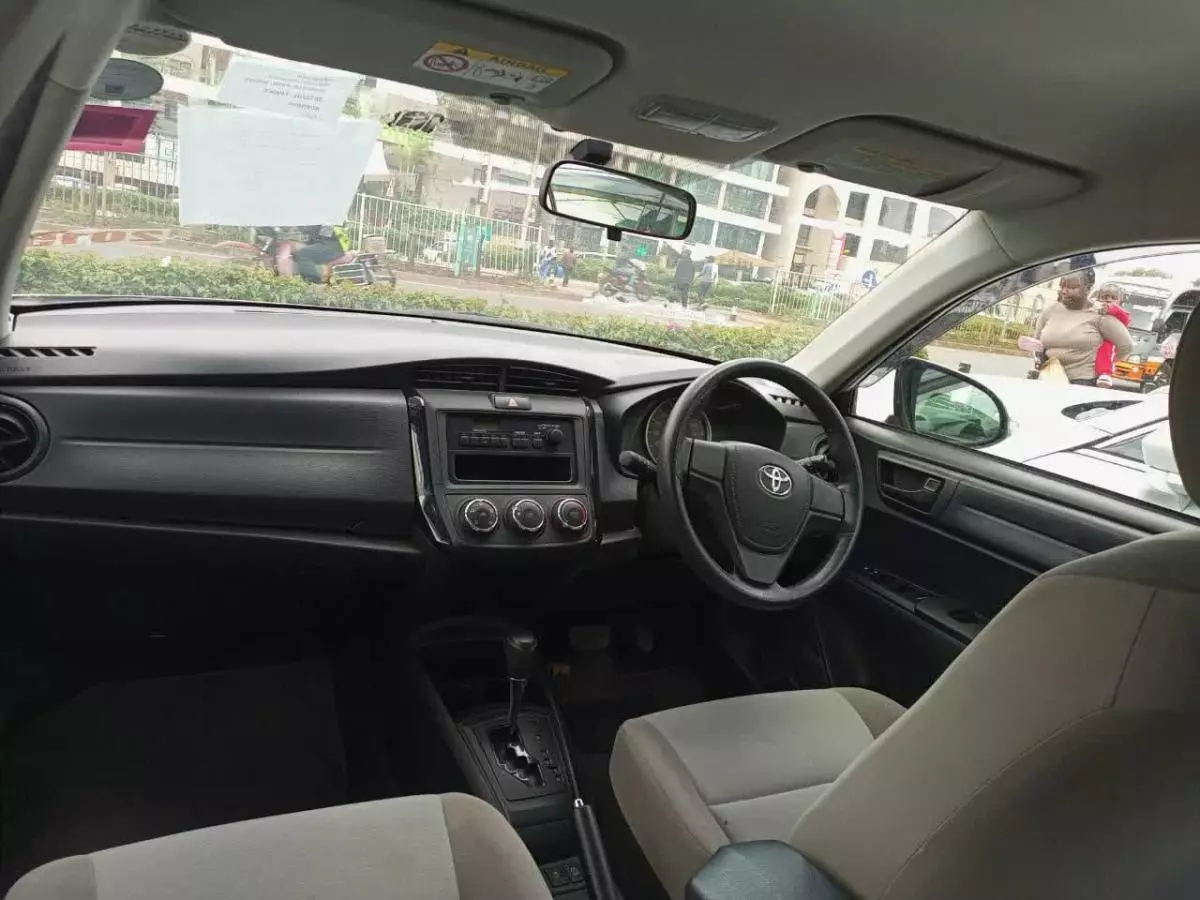 Toyota Axio  - 2015