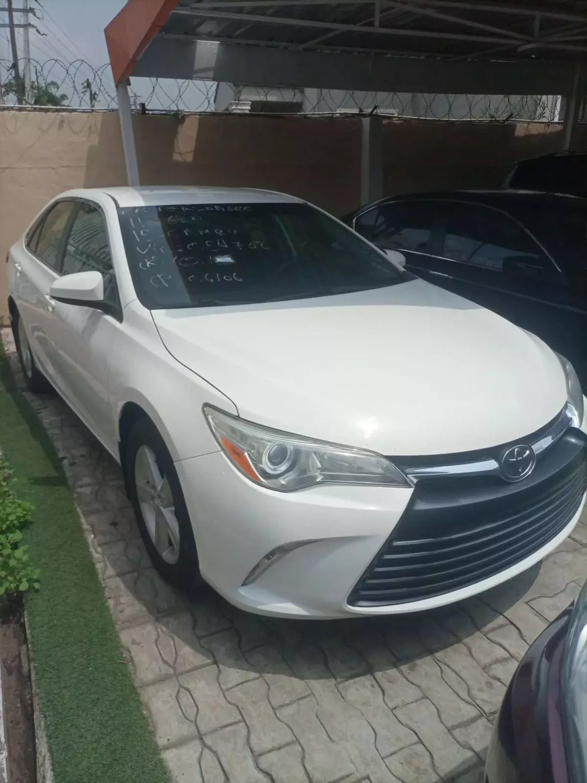 Toyota Camry   - 2015