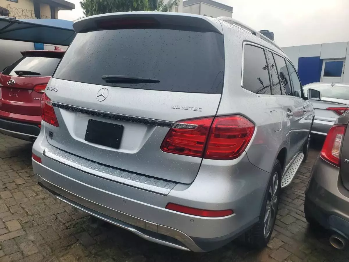 Mercedes-Benz GL 350   - 2015