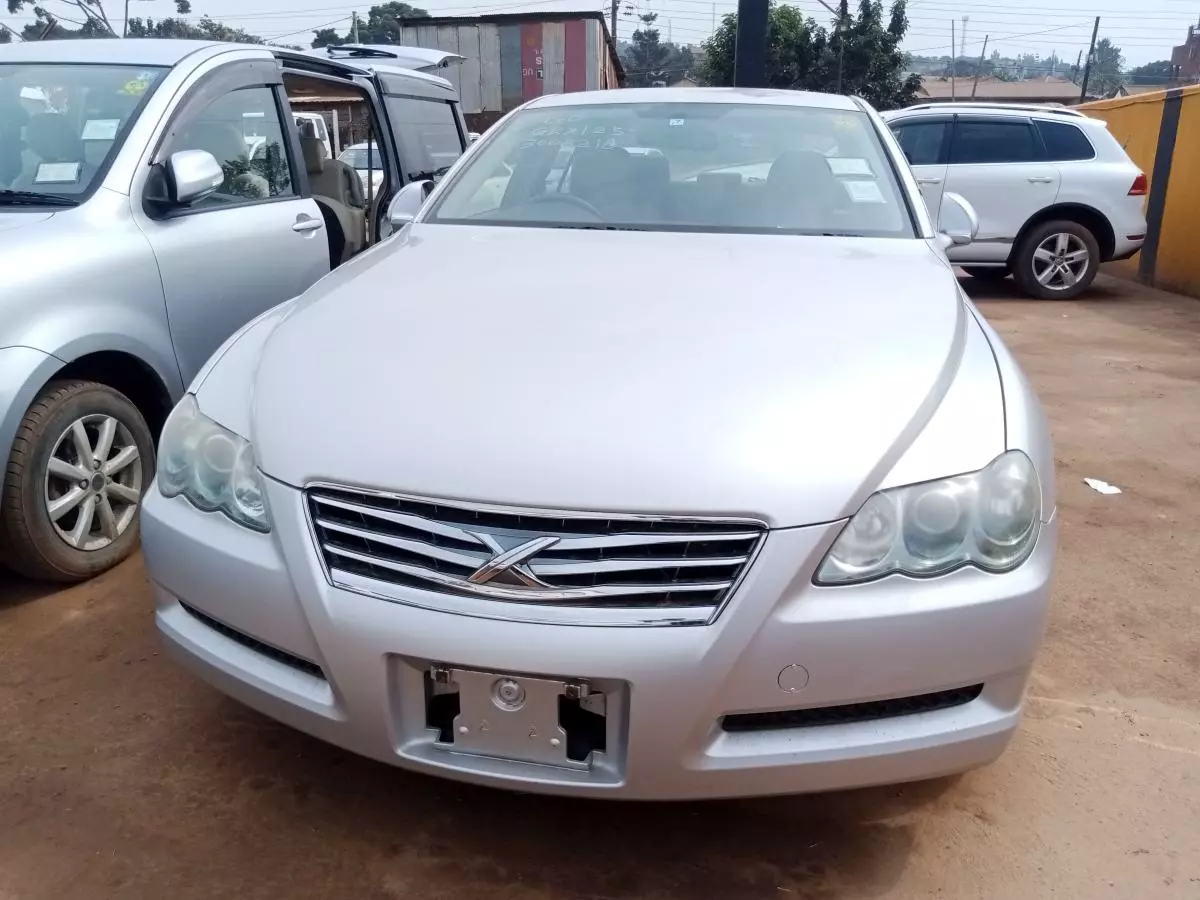 Toyota Mark X   - 2009