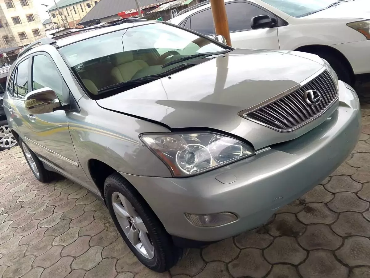 Lexus RX 330   - 2004