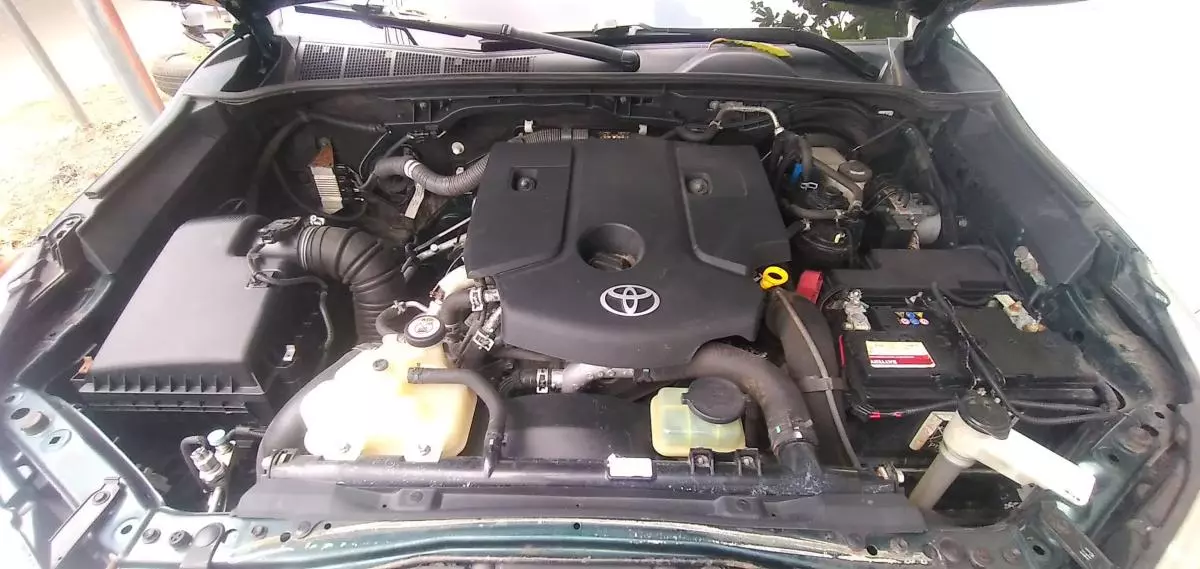Toyota Hilux - 2016